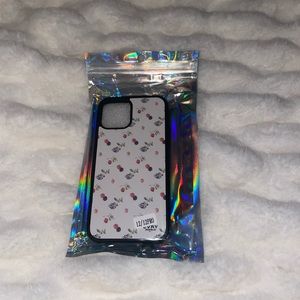 Brand new and unopened Evry Jewels IPhone 12/12 pro berries phone case